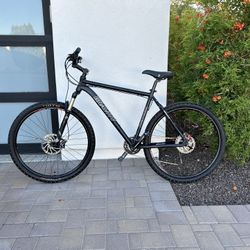 Gravity Twentynine Hardtail Mountain Bike