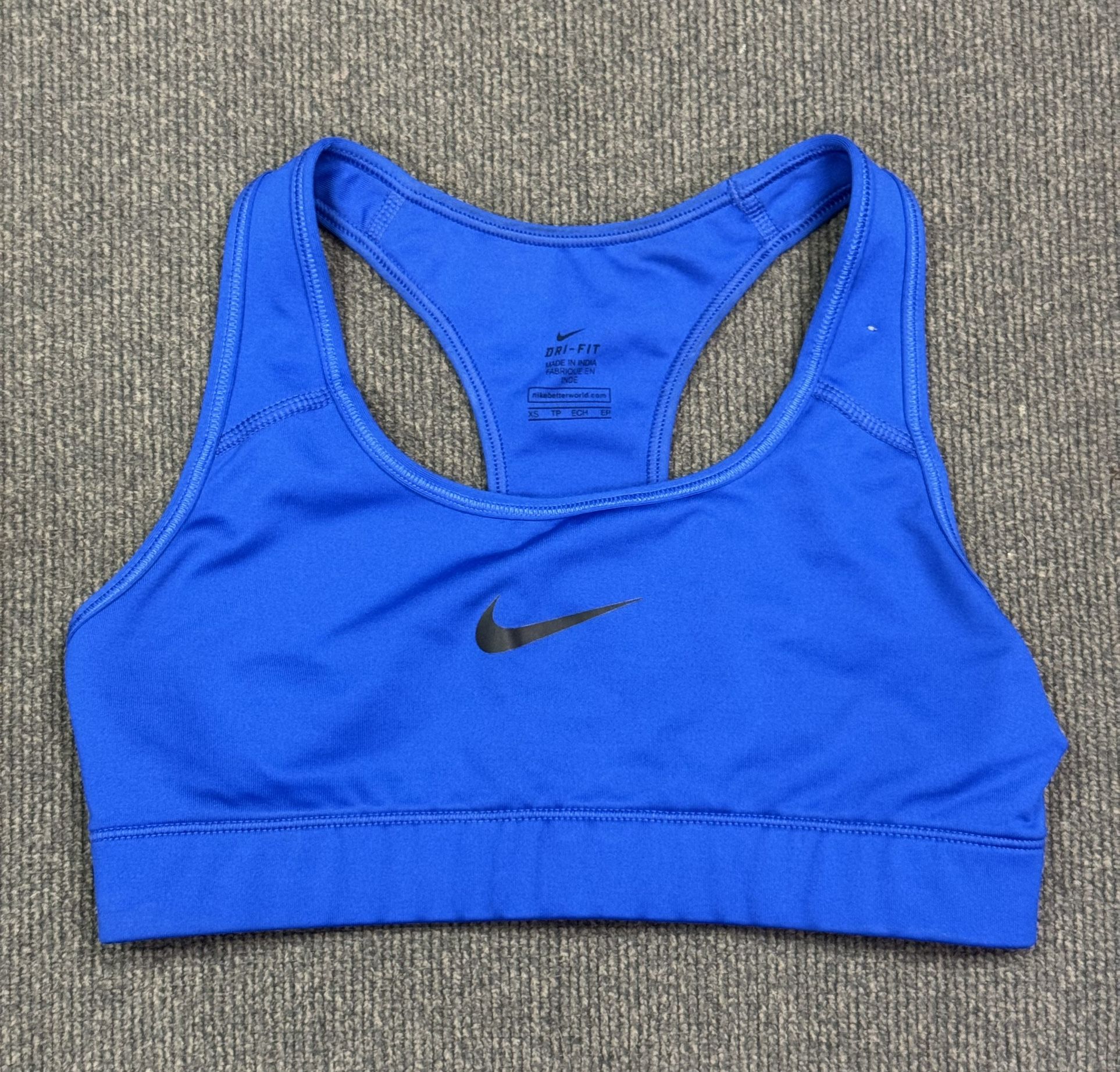 Nike Swoosh Women's High-Support Non-Padded Sports Bra XS