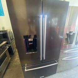 Kitchen Aid Refrigerator