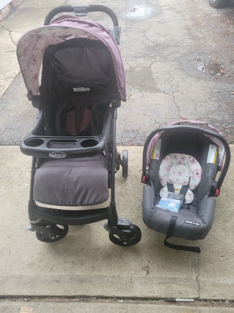 Graco Verb Travel System