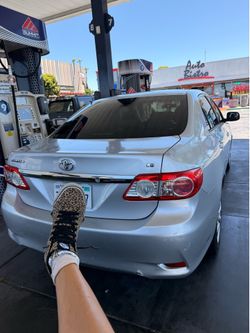Toyota Corolla LE 2012