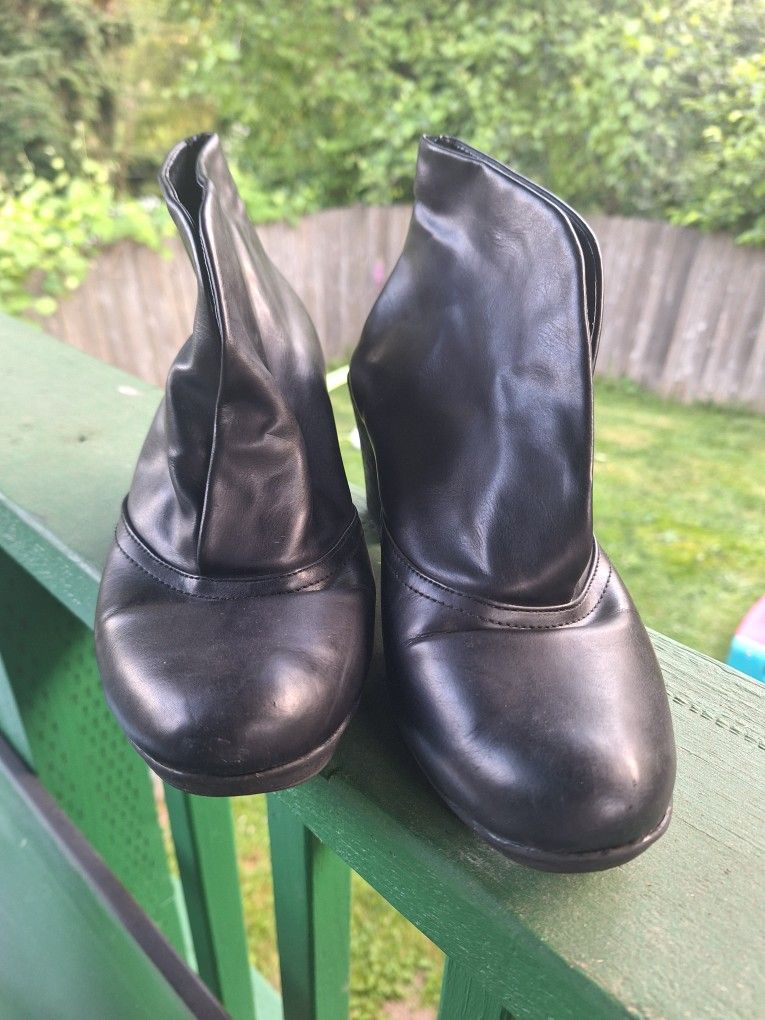 Black Ankle Boots