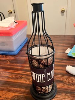 Wine bottle cork holder