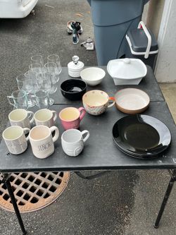 27-Pieces Kitchen Glassware (cups, mugs, bowls, plates & serving Plates)