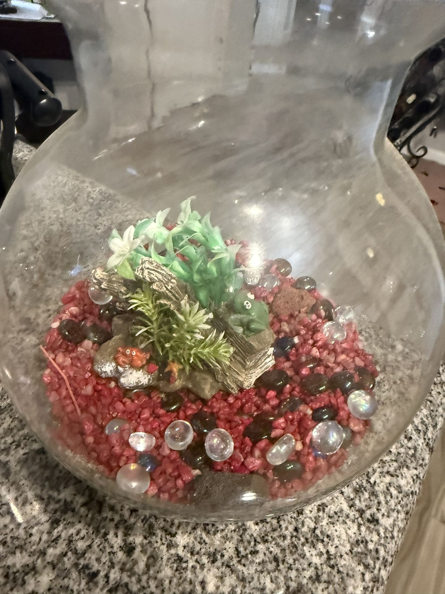 Fish Bowl w/ Rocks An Ornament