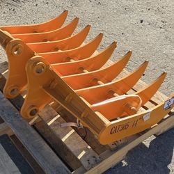 Mini Excavator 44” Rake Attachment GIYI