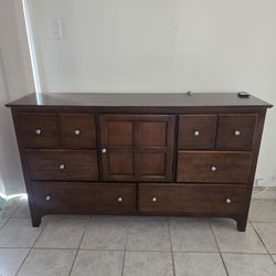 Solid Wood Dresser w/ Matching Night Stand Set