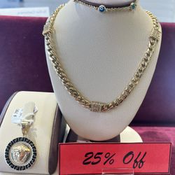 25% Off Select Jewelry 