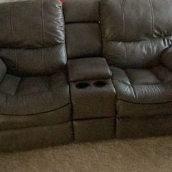 Loveseat Dual Power Recliners
