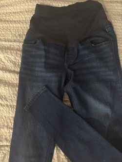 Maternity Skinny’s Size 4