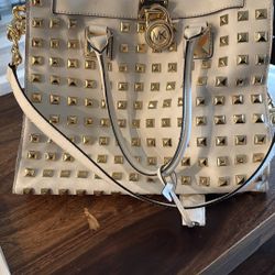 White Michael Kors Handbag. With Gold Studs 