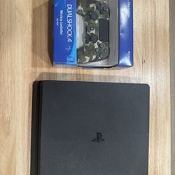 PS4 Slim