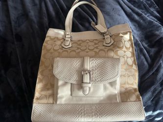 Coach purse