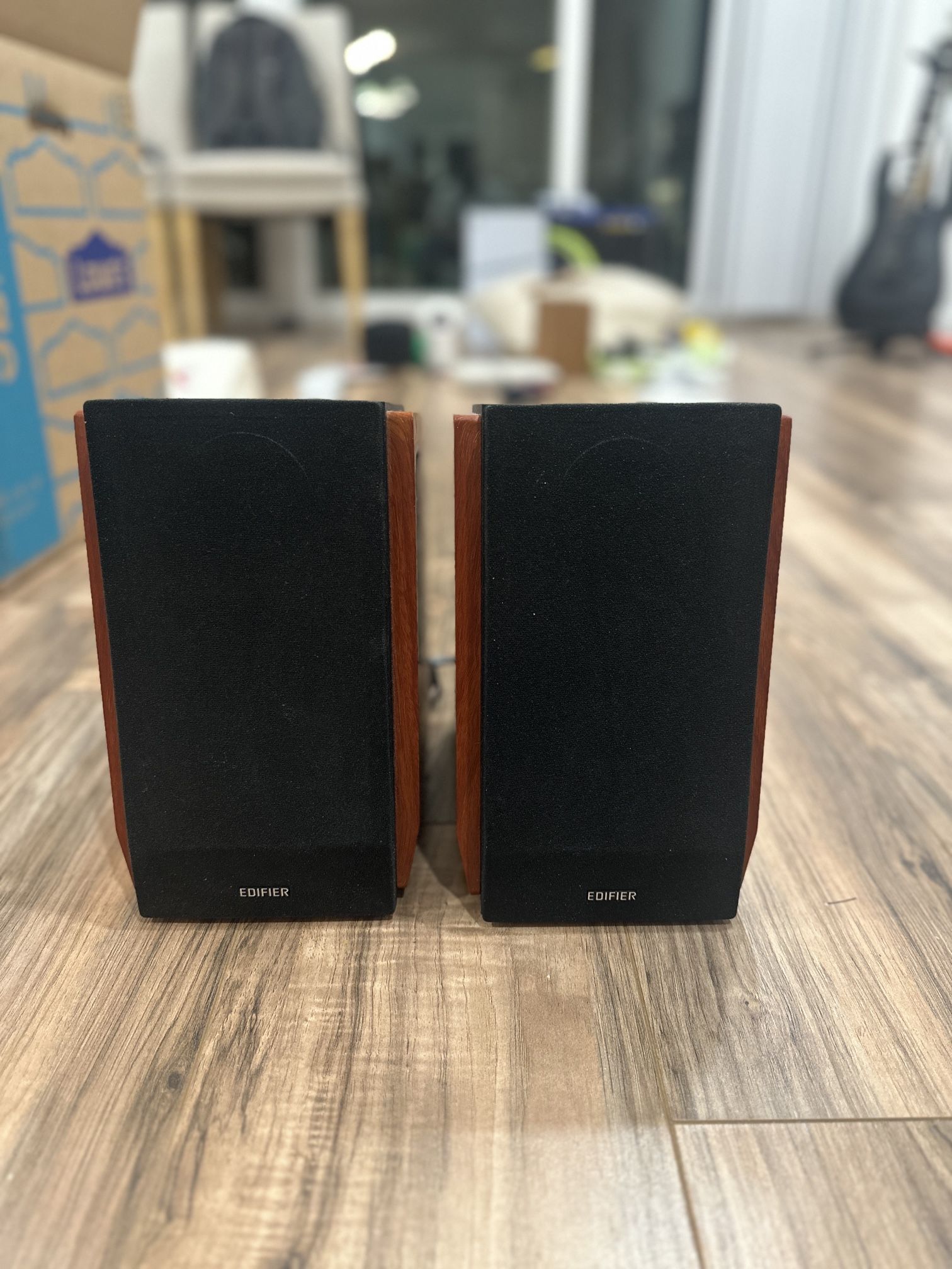 Edifier R1700BT Bookshelf Bluetooth Speakers