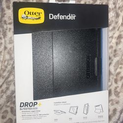 iPad  Defender Case  Fits iPad A16