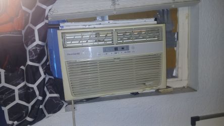 Moving Sale All must go .Fridgidaire -Wall or Window AC unit