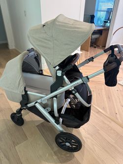 UPPAbaby Vista V2 Stroller System in Declan