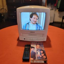 Samsung 9" CRT TV/VHS Combo With Remote