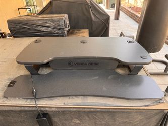 Versa desk