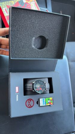 Marvel X Fossil Spider-Man Limited Edition Watch Gift Set
