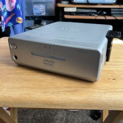 Sony MV-101 mobile DVD player