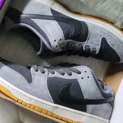 Nike SB Dunk Low Smoke Grey Size 11