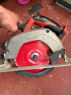 Milwaukee circular saw