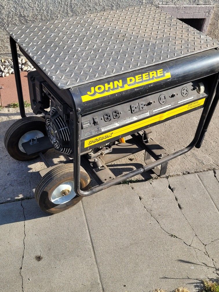 JOHN DEERE generator