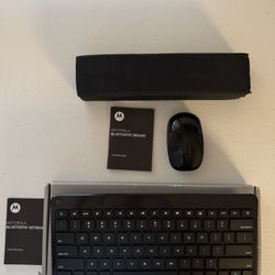 Brand New Motorola Wireless Keyboard, Mouse, And Arm Cushion