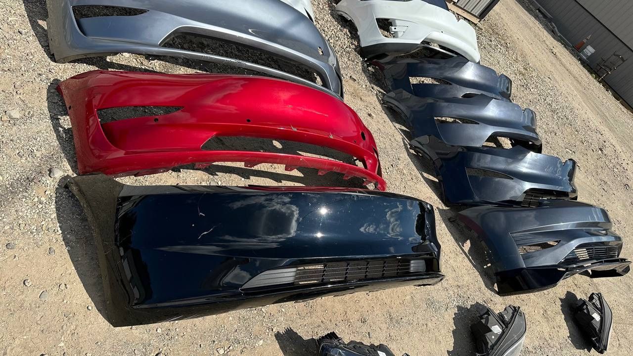 TESLA FRONT BUMPER ORIGINAL