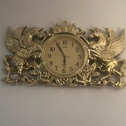 Psycho Japan clock gold
