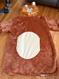 Costume