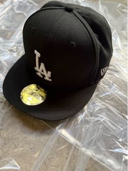 BLACK LA HAT