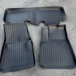 Tesla Model Y Floor Mats