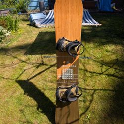 Arbor Coda Rocker 160" Snowboard With Union "Force" Bindings