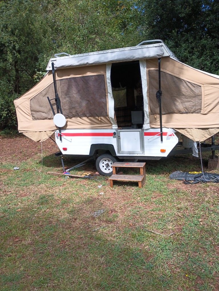 Pop Up Camper