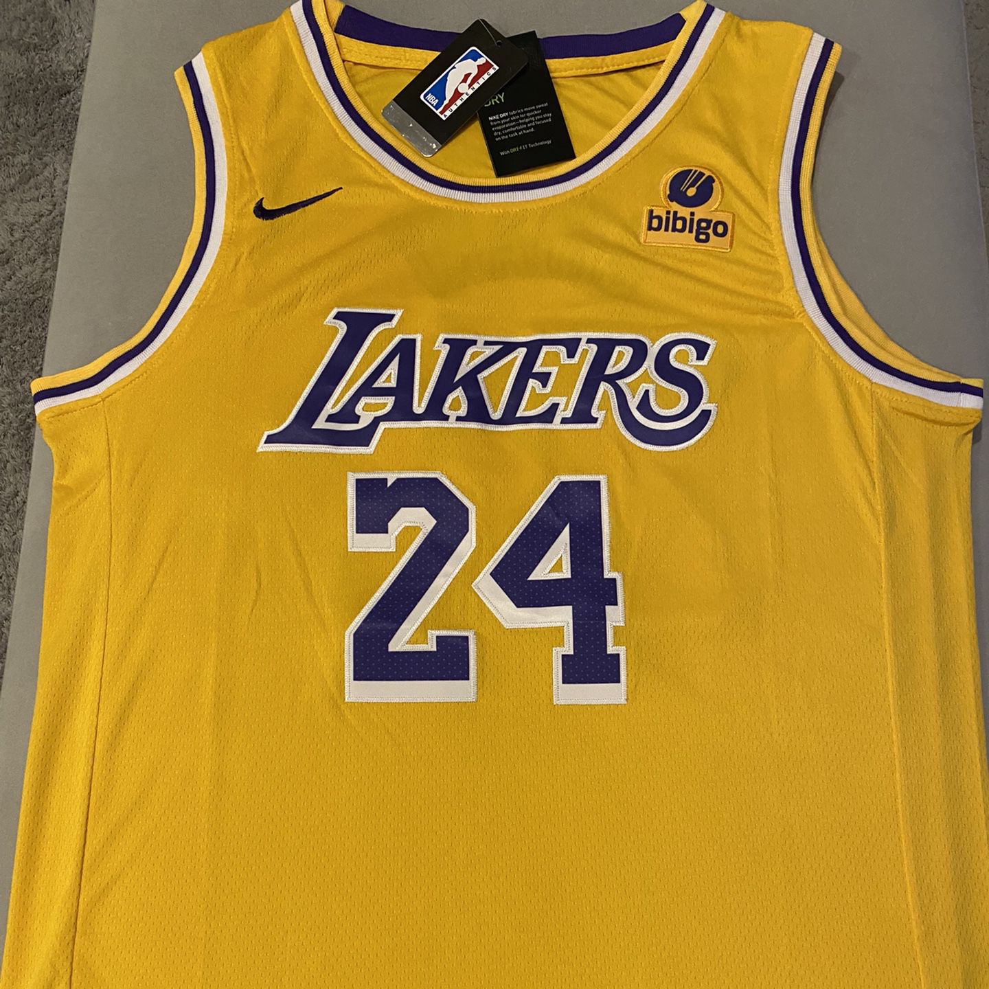 Lakers Kobe Bryant 5X Champion T Shirt for Sale in Los Angeles, CA - OfferUp