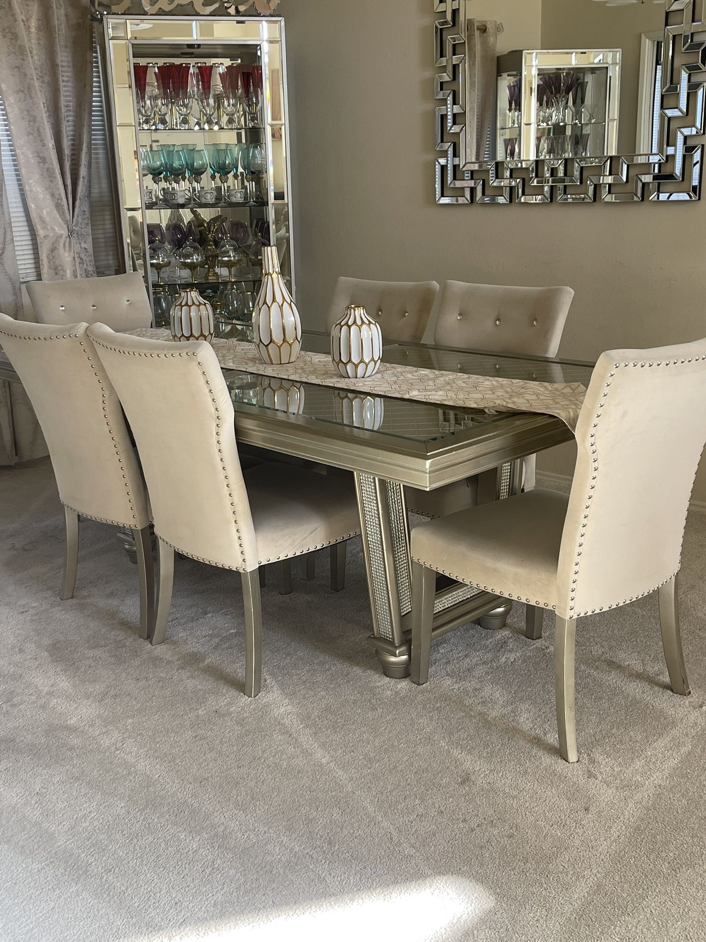 Comedor para seis puestos