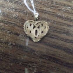 14k MOM Charm
