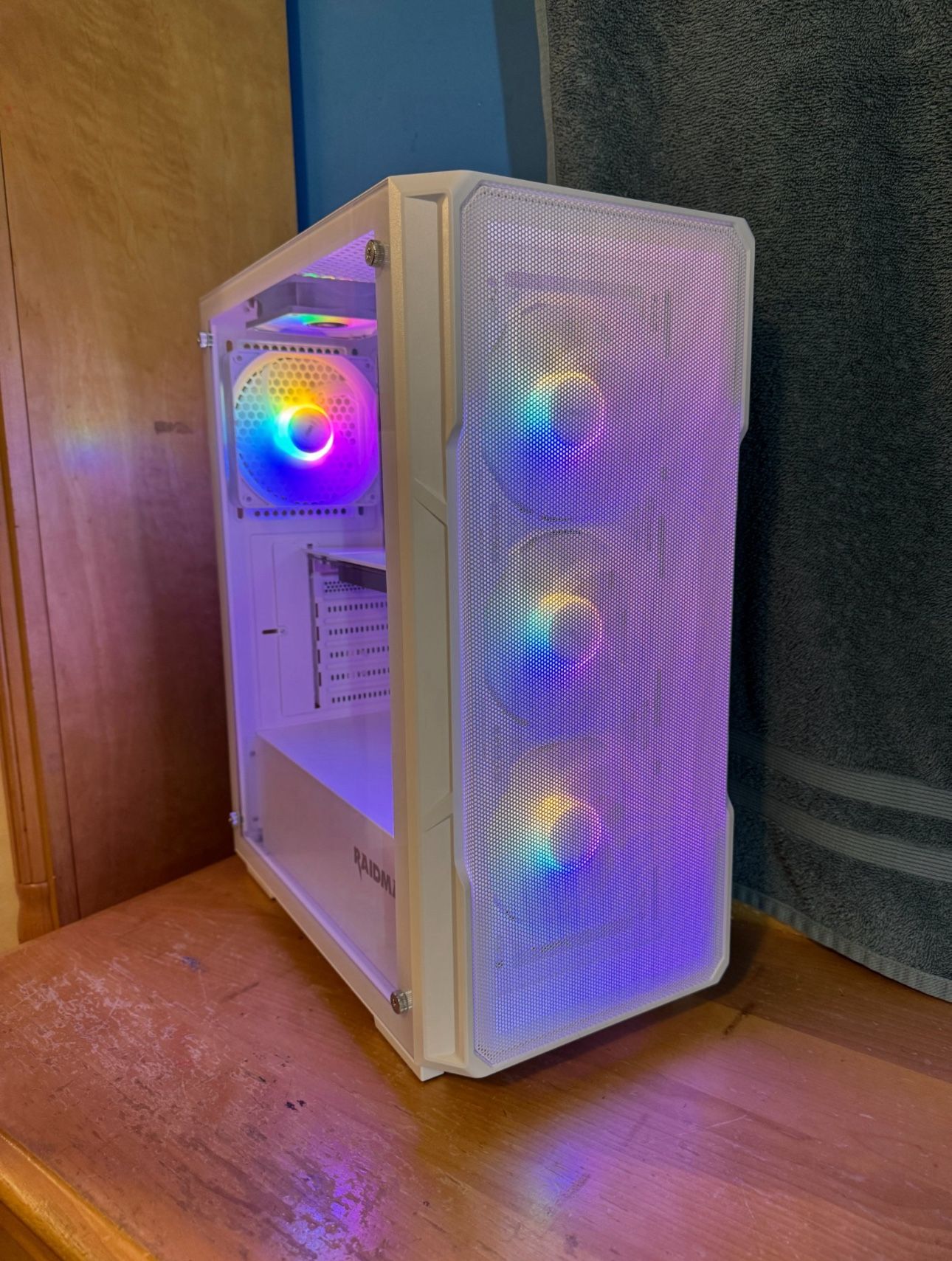 White Windows 11 Pro Gaming PC - Intel I7, 16gb Ram, Nvidia