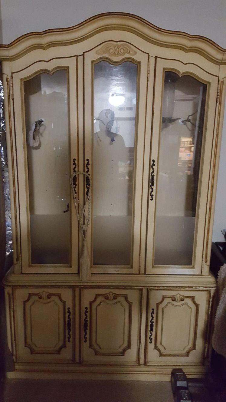 Antique Drexel wooden China cabinet bird cage