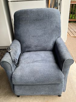 Woman’s La-Z-Boy Lift Chair