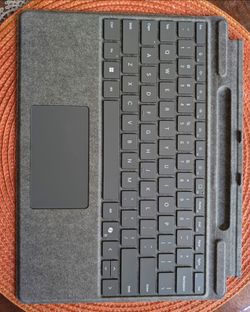 Microsoft Surface Pro Signature Keyboard (Model 1864) - Open Box