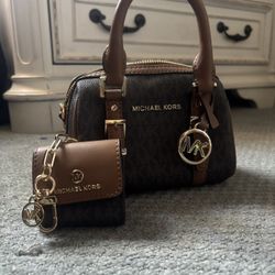 Michael Kors Bedford Legacy XS Duffle + Coin Keychain Set (New w/Tag)