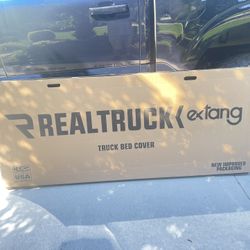 New  Extang Tonnau Cover Ford 5.5 Bed