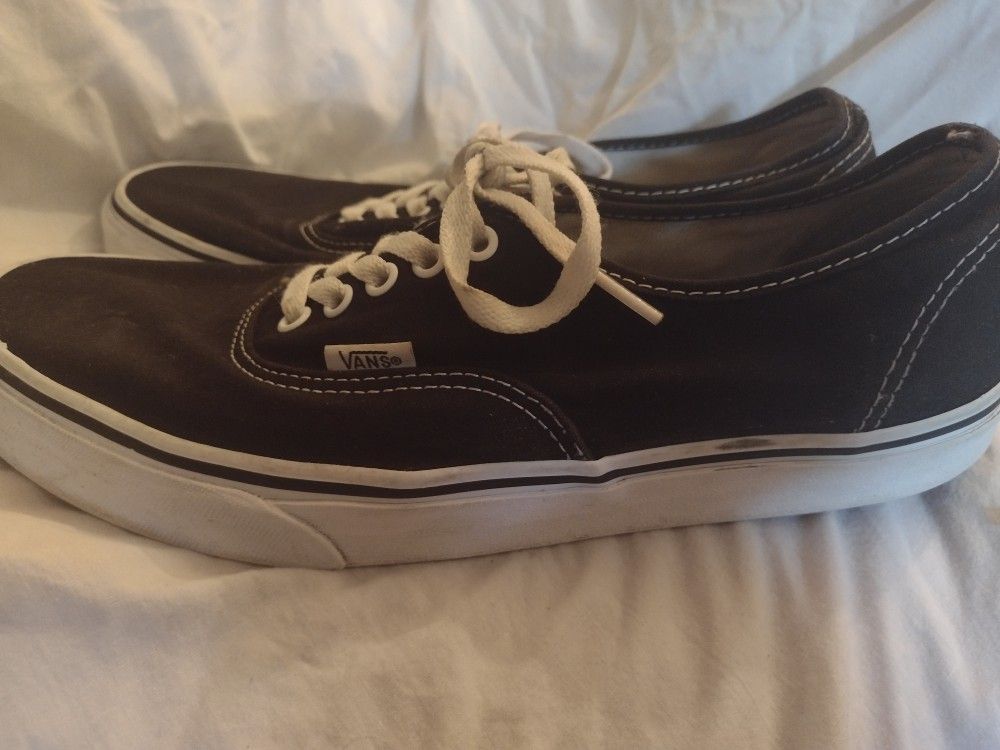 Vans Authentic