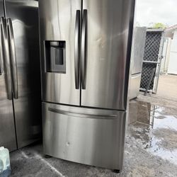 Samsung 27 cu. ft. Large Capacity 3-Door French Door Refrigerator with Dual Ice Maker in Stainless Steel