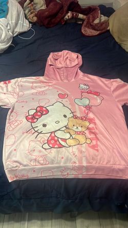 Hello Kitty 🐱 sweater!