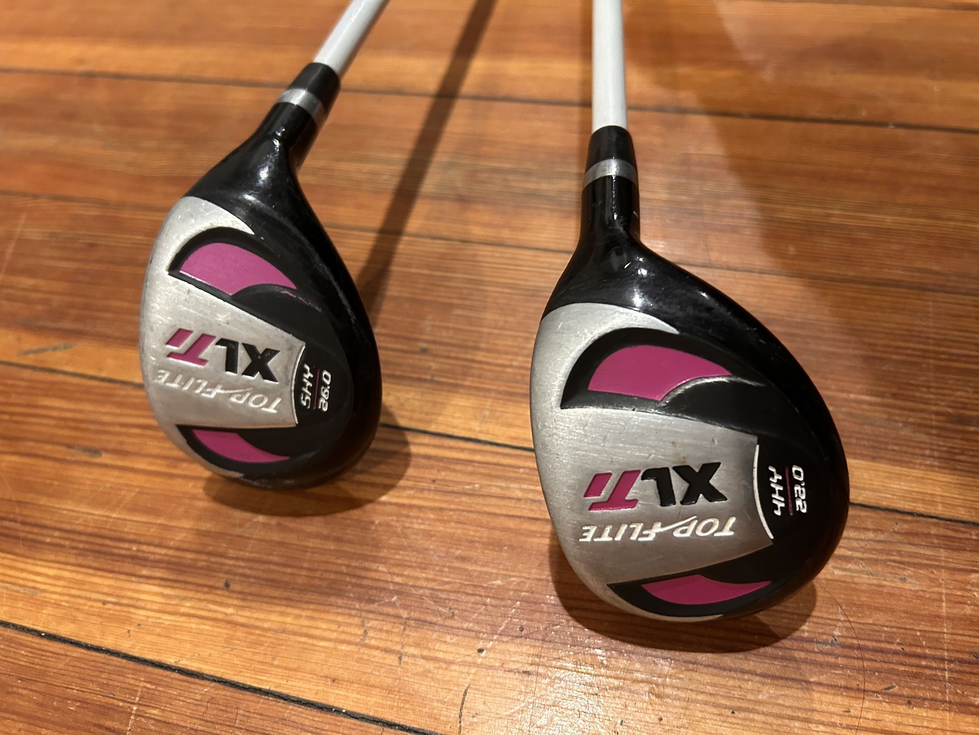 2 Lady’s Golf Clubs Top Flight