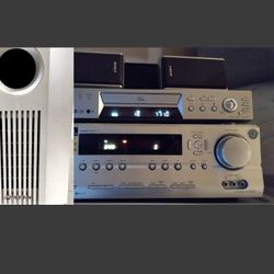Onkyo Stereo Receiver 7.1 with DVD/ CD Player 